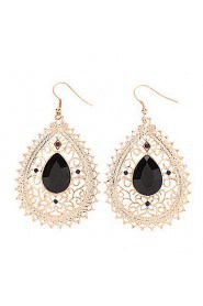 Delicate Hollow-out Water-drop Earring