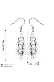 Fashion Leaf Shape Silver Plated Copper Foreign Trade Earring Stud (Silver)(1Pair)