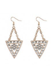 Punk Style Gold Alloy Super Flash Full Rhinestone Triangle Statement Stud Earrings Women Wonderful Jewelry