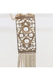 Luxury Design Multilayer Alloy Chain With Imitation Pearl Rhinestone Necklace