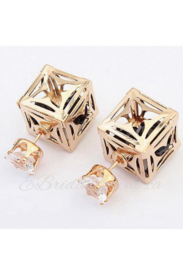 Women's Fine Fashion Hollow-out Square Pattern Stud Earrings With Rhinestone