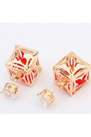 Women's Fine Fashion Hollow-out Square Pattern Stud Earrings With Rhinestone