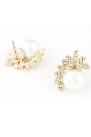 Classic Fashion Flower Pearl Temperament Earrings