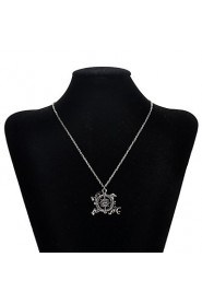 Fashion Style Antique Silver Alloy Compass Pendant Necklace