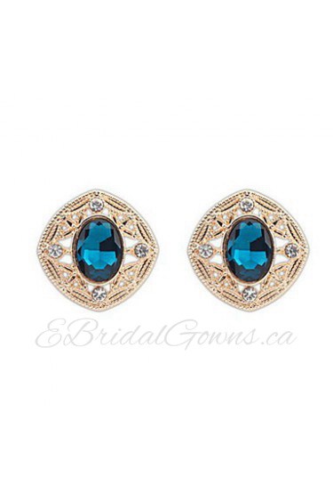 Shinning Round Rhinestone Oval Alloy Stud Earrings Office Fashion Women Summer Style Luxury Jewelry