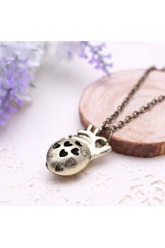 Fashion Hollow Heart Pendant Alloy Pendant Necklace(Golden,Silver)(1 Pc)