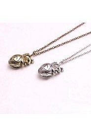 Fashion Hollow Heart Pendant Alloy Pendant Necklace(Golden,Silver)(1 Pc)