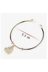 Women's Simple Heart-shaped Cuff Bracelet