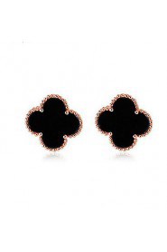 CLover Stud Earrings