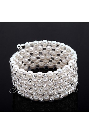 Exquisite Ladies' Rhinestone Strand/Tennis Bracelet In White Pearl