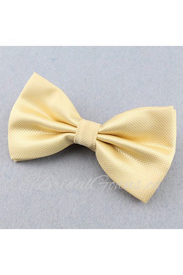 Men's Fashionable Solid Color Bow Tie