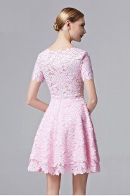 A-line Lace Scoop Knee-length Cocktail Party / Prom Dress