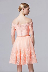 A-line Off-the-shoulder Knee-length Cocktail Party / Prom Dress with Embroidery