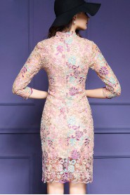 Sheath / Column Lace Knee-length 3/4 Length Sleeve High Neck Embroidery Mother of the Bride Dress