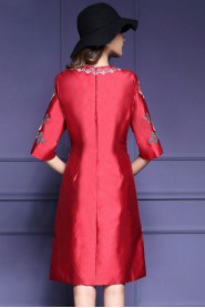 A-lineKnee-length Half Sleeve Scoop Embroidery Mother of the Bride Dress