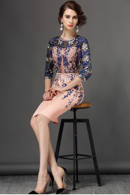 Tulle Sheath / Column Knee-length 3/4 Length Sleeve Scoop Embroidery Mother of the Bride Dress