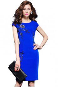 Sheath / Column Knee-length Short Sleeve Scoop Embroidery Mother of the Bride Dress