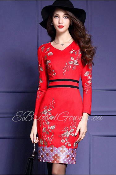 Knee-length Long Sleeve V-neck Embroidery Mother of the Bride Dress