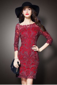 Lace Knee-length 3/4 Length Sleeve Scoop Mother of the Bride Dress