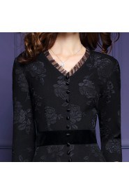 Lace Knee-length 3/4 Length Sleeve V-neck Mother of the Bride Dress