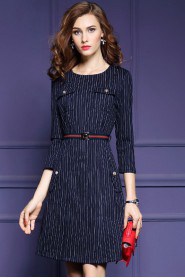 A-line Knee-length 3/4 Length Sleeve Scoop Mother of the Bride Dress