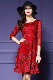 Tulle Knee-length 3/4 Length Sleeve Scoop Embroidery Mother of the Bride Dress