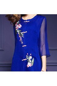 Sheath / Column Knee-length 3/4 Length Sleeve Scoop Placket:Button Embroidery Chiffon Mother of the Bride Dress