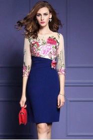 Tulle Sheath / Column Knee-length 3/4 Length Sleeve Scoop Embroidery Mother of the Bride Dress