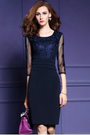 Tulle Sheath / Column Sheath / Column Knee-length 3/4 Length Sleeve Scoop Embroidery Mother of the Bride Dress