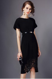 Knee-length Short Sleeve Scoop Openwork Embroidery Mother of the Bride Dress