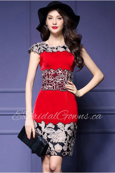 Sheath / Column Tulle Hollow Out Lace Knee-length Short Sleeve Scoop Embroidery Mother of the Bride Dress