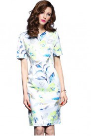 Sheath / Column Knee-length Short Sleeve Scoop Mother of the Bride Dress