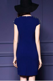 Knee-length Short Sleeve Scoop Beading Mother of the Bride Dress