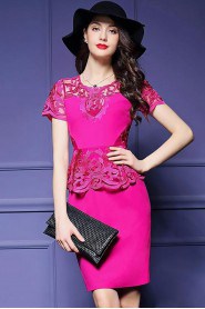 Knee-length Short Sleeve Scoop Mother of the Bride Dress