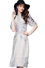 Knee-length Short Sleeve High Neck Embroidery Mother of the Bride Dress