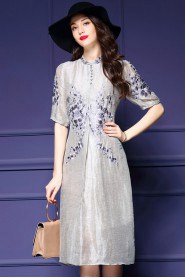 Knee-length Short Sleeve High Neck Embroidery Mother of the Bride Dress