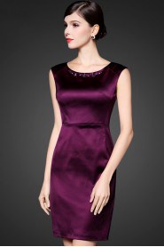 Knee-length Sleeveless Scoop Beading Mother of the Bride Dress