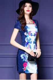 Sheath / Column Knee-length Short Sleeve Square Mother of the Bride Dress