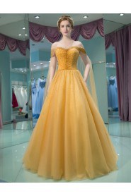 Ball Gown Off-the-shoulder Prom / Formal Evening Dress with Beading