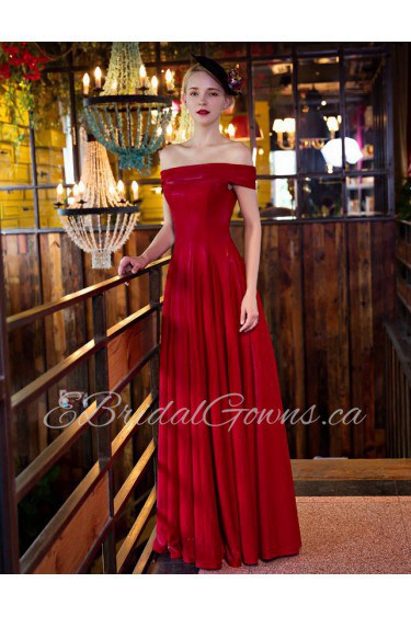 A-line Off-the-shoulder Prom / Formal Evening Dress