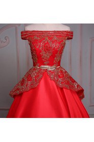 Ball Gown Off-the-shoulder Satin Prom / Formal Evening Dress with Beading