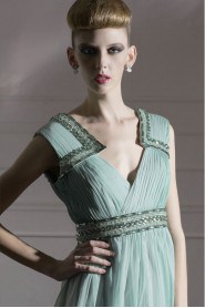 V-neck Floor-length Sleeveless Chiffon Formal Prom / Evening Dress