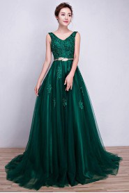 A-line V-neck Prom / Evening Dress with Embroidery