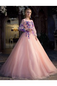 Ball Gown Bateau Prom / Evening Dress with Embroidery