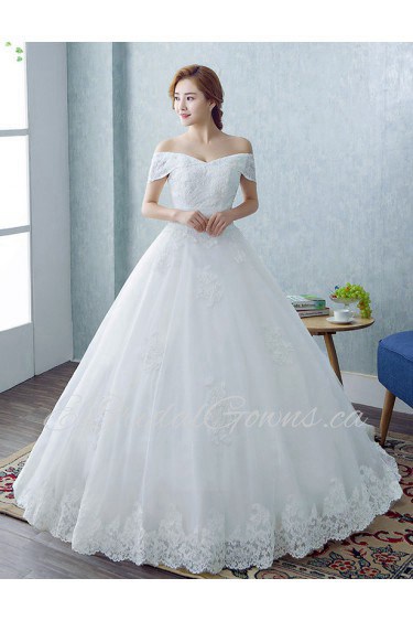 Ball Gown Off-the-shoulder Wedding Dress with Flower(s)