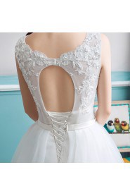 A-line Scoop Sleeveless Wedding Dress with Flower(s)