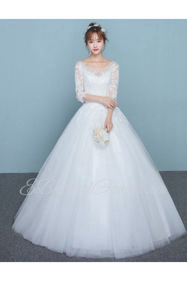 Ball Gown Scoop Half Sleeve Wedding Dress with Flower(s)