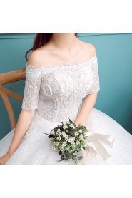 Ball Gown Off-the-shoulder Short Sleeve Wedding Dress with Flower(s)