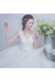 Ball Gown V-neck Sleeveless Wedding Dress with Crystal