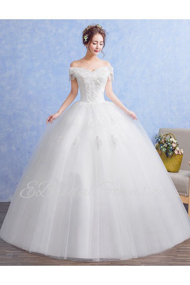 Ball Gown Off-the-shoulder Wedding Dress with Pearl